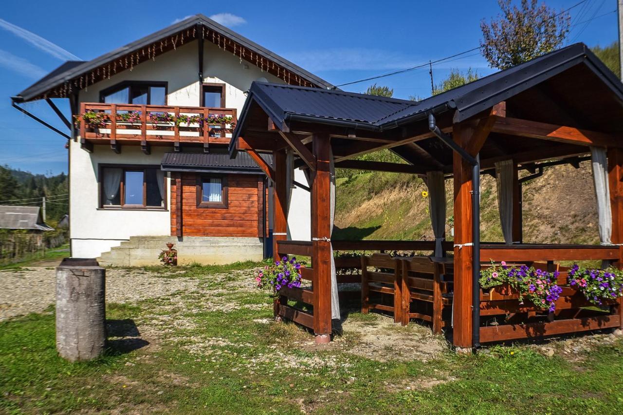Cottage Chalet-Tiara Slavske Ngoại thất bức ảnh